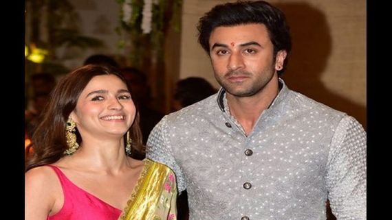 Alia Ranbeer Marriage: ಬ್ಯಾಚುಲರ್ ಪಾರ್ಟಿಯಲ್ಲೂ ಆಡಂಬರಕ್ಕೆ ಆಲಿಯಾ-ರಣ್‌ಬೀರ್ ಬ್ರೇಕ್!