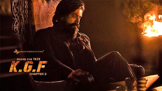  ಹಿಂದಿ ಬಾಕ್ಸಾಫೀಸ್ ಧೂಳೀಪಟ, 400 ಕೋಟಿ ಗಡಿಯತ್ತ 'ಕೆಜಿಎಫ್‌ 2' 