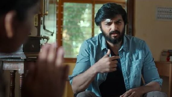 'ವಿಂಡೋಸೀಟ್‌'ನಲ್ಲಿ  ಕೂತು ಕಥೆ ಹೇಳುತ್ತಿರೋರಿಗೆ ಸಾಥ್ ಕೊಟ್ಟ ಕಿಚ್ಚ ಸುದೀಪ್