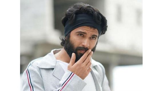 ಅಭಿಮಾನಿಗಳಿಗೆ ತಮ್ಮ ಬಗ್ಗೆ ತಿಳಿಯದ ಎರಡು ಸತ್ಯ ಹೇಳಿದ ವಿಜಯ್ ದೇವರಕೊಂಡ