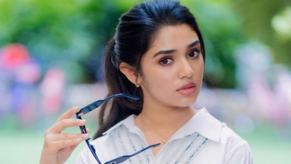 ಕನ್ನಡದಲ್ಲಿ ಸಿನಿಮಾ ಮಾಡುವ ಬಗ್ಗೆ ತುಟಿ ಬಿಚ್ಚಿದ ಕೃತಿ ಶೆಟ್ಟಿ; ಇಂಥ ಸಿನಿಮಾಗಾಗಿ ವೈಟಿಂಗ್!