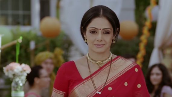  ಶ್ರೀದೇವಿ ಉಟ್ಟಿದ್ದ ಸೀರೆಗಳ ಹರಾಜು: 'ಇಂಗ್ಲಿಷ್‌-ವಿಂಗ್ಲಿಷ್‌' ಸಿನಿತಂಡದಿಂದ ಹೀಗೊಂದು ಸಮಾಜ ಸೇವೆ!