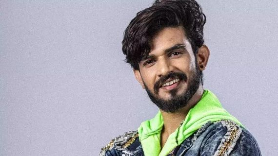 ಹೊಸ ಡ್ಯಾನ್ಸ್ ಶಾಲೆ ಆರಂಭಿಸಿದ 'ಕನ್ನಡತಿ' ನಟ ಸ್ಮೈಲ್ ಗುರು ರಕ್ಷಿತ್‌!