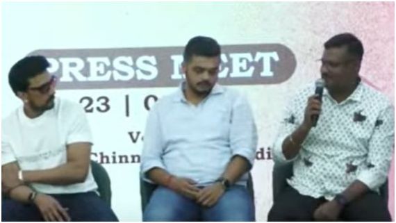 ಒಂದೇ ವೇದಿಕೆ ಮೇಲೆ ಕಿಚ್ಚ ಸುದೀಪ್–ದರ್ಶನ್ ಸಹೋದರ: ಇಬ್ಬರ ನಡುವಿನ ಸಂಭಾಷಣೆ ಏನು? 