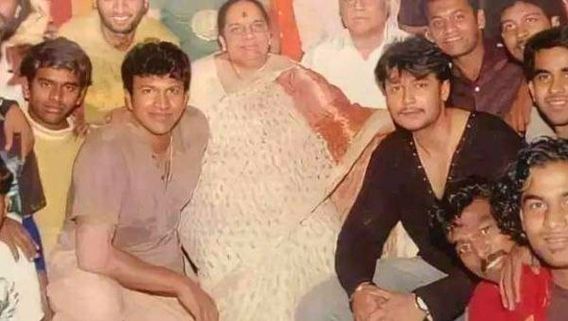 ಅಪ್ಪು ನಿಧನ ಹೊಂದಿದಾಗ ದರ್ಶನ್ 15 ದಿನ ಕ್ರಾಂತಿ ಶೂಟಿಂಗ್ ನಿಲ್ಲಿಸಿದ್ದ ವಿಷಯ ಗೊತ್ತಾ ಎಂದ ನಿರ್ಮಾಪಕ!