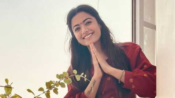  ಎಲ್ಲಾ ಭಾಷೆಗಳಿಗಿಂತಲೂ ಕನ್ನಡ ಮೊದಲು ಬಳಸಿದ ರಶ್ಮಿಕಾ; ಆದರೂ ತಪ್ಪಲಿಲ್ಲ ಟ್ರೋಲ್ಸ್!