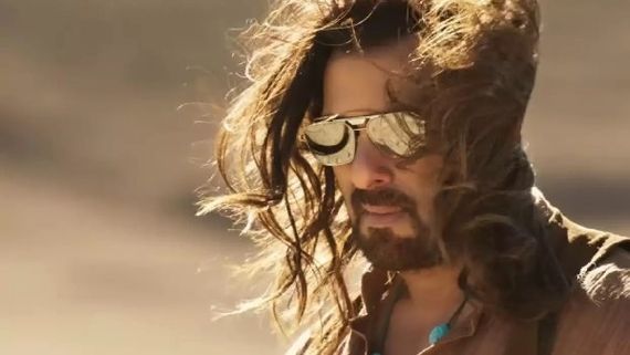 'ಪಠಾಣ್' ನಡುವೆ 'ಭಾಯಿಜಾನ್'! ಪವರ್‌ಫುಲ್‌ ಟೀಸರ್‌ನಲ್ಲಿ ದಕ್ಷಿಣದ ಇಬ್ಬರು ನಟರ ದರ್ಶನ