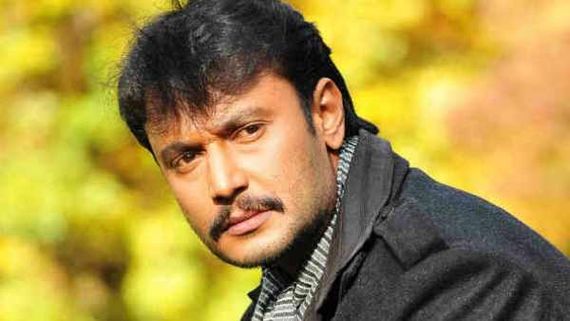 50 ಸಾವಿರದಿಂದ 1 ಲಕ್ಷ ರೂ. ಬೆಲೆಯ ಜೀನ್ಸ್ ಪ್ಯಾಂಟ್ ಧರಿಸುತ್ತಾರೆ ಚಾಲೆಂಜಿಂಗ್ ಸ್ಟಾರ್ ದರ್ಶನ್!