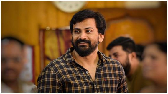 ಇಡೀ ರಾಜ್ಯವೇ ಖುಷಿ ಪಡುವ ಸುದ್ದಿ ಕೊಟ್ಟ ಧನಂಜಯ್: ಒಂದು ರೂಪಾಯಿಗೆ ಸಿನಿಮಾ ಟಿಕೆಟ್ ಮಾರಾಟ