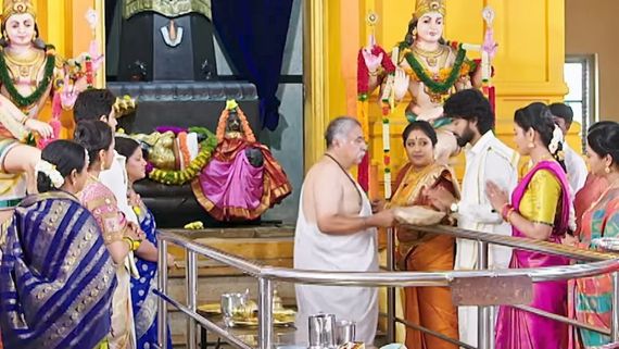  Puttakkana Makkalu: ಮದುವೆ ಮನೆಯಿಂದ ಎಸ್ಕೇಪ್ ಆದ ರಾಧಾ; ಶಾಕ್ ಆದ ಬಂಗಾರಮ್ಮ