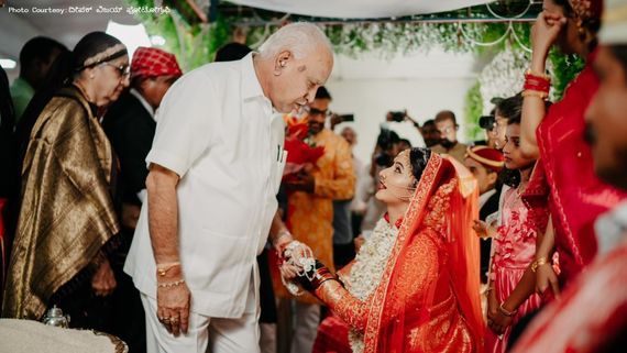 ಹರ್ಷಿಕಾ, ಭುವನ್ ಮದುವೆಯಲ್ಲಿ ಊಟದ ಗಮ್ಮತ್ತು! ಶುಭ ಹಾರೈಸಿದ ಯಡಿಯೂರಪ್ಪ, ದೊಡ್ಡಣ್ಣ