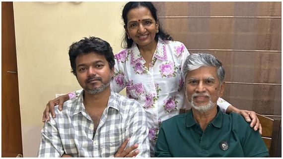 Vijay: ತಂದೆಗೆ ಶಸ್ತ್ರಚಿಕಿತ್ಸೆ: ಭಿನ್ನಾಭಿಪ್ರಾಯ ಪಕ್ಕಕ್ಕಿಟ್ಟು ಅಮೆರಿಕಾದಿಂದ ಬಂದು ವಿಜಯ್ ಭೇಟಿ