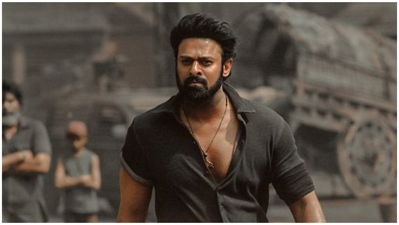 'ಸಲಾರ್‌' ಪ್ರಭಾಸ್‌ಗೆ ಡೈಲಾಗ್ಸ್ ಕೊಡಲಿಲ್ಲ ನೀಲ್; ಇಡೀ ಚಿತ್ರದಲ್ಲಿ ದೇವ ಮಾತನಾಡಿದ್ದು ಎಷ್ಟು ಸೆಕೆಂಡ್ ಗೊತ್ತಾ?