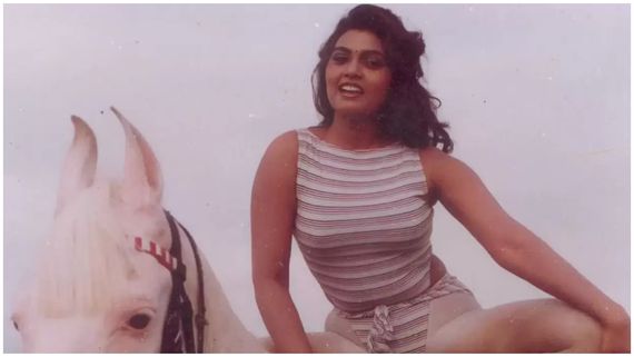 ಆ ವ್ಯಕ್ತಿಯನ್ನ ನಂಬಬಾರದಿತ್ತು ; ಸಿಲ್ಕ್ ಸ್ಮಿತಾ ಸಾವಿಗೆ ಕಾರಣ ಹೇಳಿದ ಜಯಮಾಲಿನಿ...!