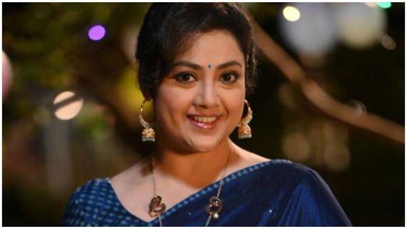 63 ವರ್ಷದ ಆ ಟಾಪ್ ಹೀರೊ ಜೊತೆ ನಟಿಸೋಕೆ ಮೀನಾ ಒಪ್ಪಲಿಲ್ವಾ? ಫ್ಯಾನ್ಸ್ ಗರಂ 