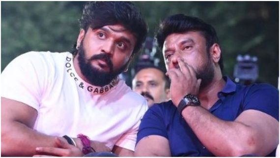 ದರ್ಶನ್ ಮತ್ತು ಧನ್ವೀರ್ ಗೌಡ ಲಿಪ್ ಲಾಕ್  ವಿಡಿಯೋ ವೈರಲ್ ; ಕೆರಳಿ ಕೆಂಡವಾದ ಫ್ಯಾನ್ಸ್...!