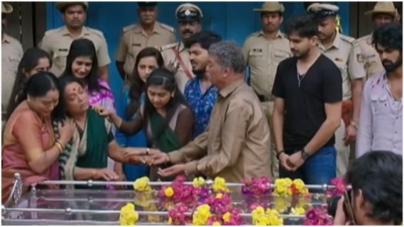 Puttakkana Makkalu: ಸ್ನೇಹಾ ಶವದ ಮೇಲೆ ರಾಷ್ಟ್ರಧ್ವಜ; ಸೋಷಿಯಲ್ ಮೀಡಿಯಾದಲ್ಲಿ ವಿರೋಧ! 