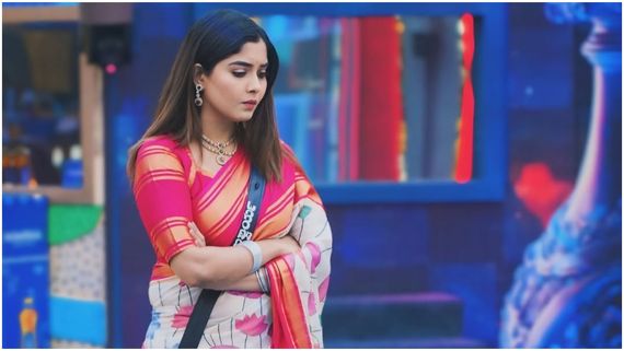 BBK 11: ಬಿಗ್ ಬಾಸ್‌ನಲ್ಲಿ ಐಶ್ವರ್ಯಾ ಹಾಕಿದ್ದ ಈ ಸೀರೆ ಬೆಲೆ ಎಷ್ಟು? ಸಾಮಾನ್ಯ ಜನರ ಕೈಗು ಎಟಕುತ್ತದೆ!