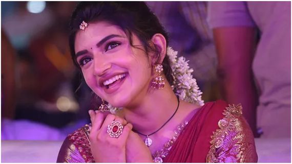 ಬಾಲಿವುಡ್ ಭವಿಷ್ಯದ ಆಸೆಗೆ ಬಿದ್ದು ಸಂಭಾವನೆ ಇಳಿಸಿಕೊಂಡ್ರಾ ಶ್ರೀಲೀಲಾ?