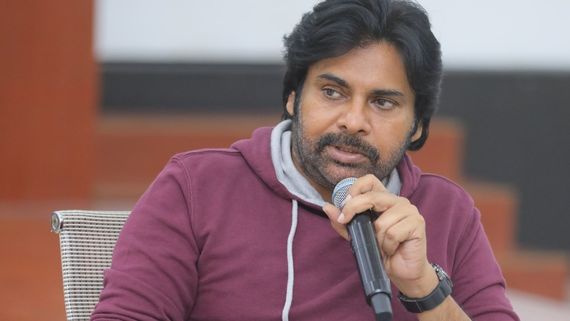  ಪವನ್ ಕಲ್ಯಾಣ್ ಶಾಕಿಂಗ್ ನಿರ್ಧಾರ; ಅಭಿಮಾನಿಗಳಿಗೆ ಬೇಸರ