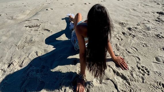 ಆ ಖ್ಯಾತ ಕ್ರಿಕೆಟ್ ಆಟಗಾರ ನನ್ನನ್ನು ಏಕಾಂತದಲ್ಲಿ ಭೇಟಿಯಾಗಲು ಬಯಸಿದ್ದ, ಬಾಂಬ್ ಎಸೆದ ಬಿಗ್ ಬಾಸ್ ಸ್ಫರ್ಧಿ !