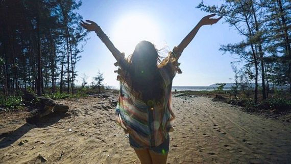 ರೆಸ್ಟೋರೆಂಟ್‌ನಲ್ಲಿ ಜೋಡಿ ಹಕ್ಕಿ ; 30 ವರ್ಷದ ಮಾಡೆಲ್‌ಗೆ ಮನ ಸೋತ 39 ವರ್ಷದ ಸ್ಟಾರ್ ನಟಿ-ವಿಡಿಯೋ ವೈರಲ್