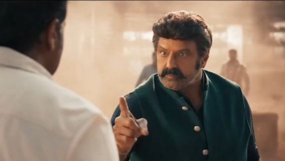 ನಾನು 'ಕನ್ನಡಿಗ' ಎಂದವನಿಗೆ ಕನ್ನಡದಲ್ಲೇ ನೀತಿಪಾಠ ಮಾಡಿದ ಬಾಲಯ್ಯ; ವಿಡಿಯೋ ವೈರಲ್