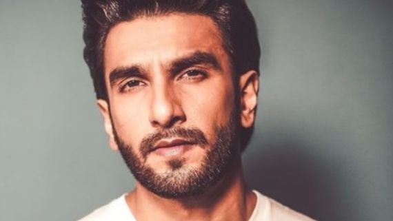 ದೈವಕ್ಕೆ ಅಪಹಾಸ್ಯ; 'ಧುರಂಧರ್' ನಟ ರಣ್‌ವೀರ್ ಸಿಂಗ್ ವಿರುದ್ಧ ಬೆಂಗಳೂರಿನಲ್ಲಿ FIR ದಾಖಲು