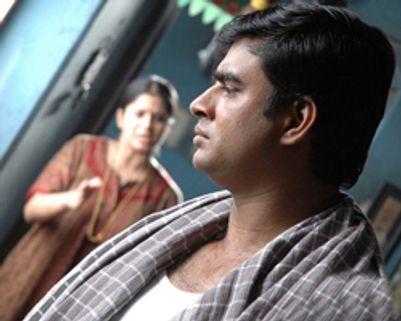 எவனோ ஒருவன்- பட விமர்சனம்