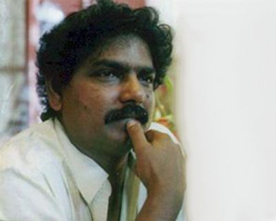 மயங்கி விழுந்த அகத்தியன்!