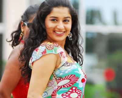 மீரா ஜாஸ்மினுக்கு விருது!