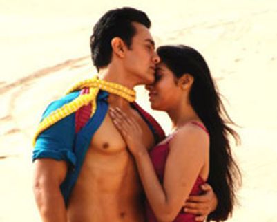 இந்தி ~~கஜினி~~ கிளைமாக்ஸ் ~~லீக்~~!