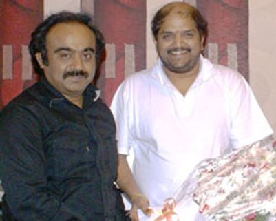 ரத்னகுமாருக்கு வித்யாசாகர் பாராட்டு!