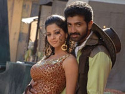 ~~ஜாக்கி~~ வேதிகா!