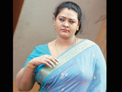 குடும்பப் பாங்கான ஷகீலா