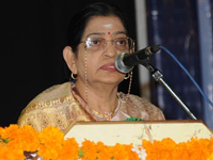 பி.சுசீலாவுக்கு எம்.ஜி.ஆர். விருது