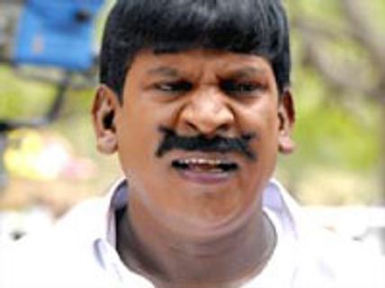 கந்தசாமியில் விவேக் அவுட்; வடிவேலு இன்!!