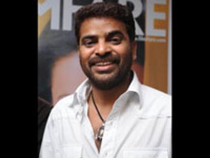 ஹீரோவை மிஞ்சிய டைரக்டர்