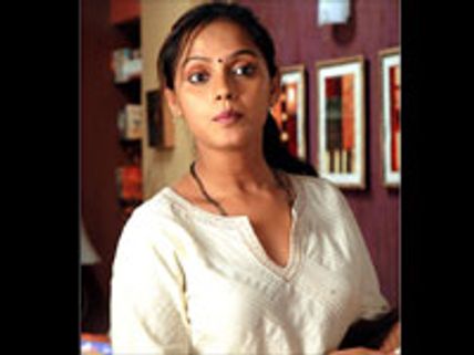 ஒரு டிவி தொடரும் திகில் படமும்!