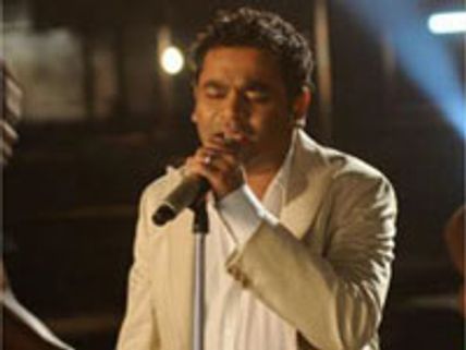 இந்த இசைப் புயலின் அட்டகாச பயணம்!