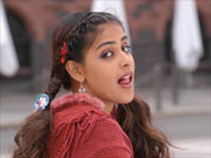 சிரு மகனுடன் ஜெனீலியா