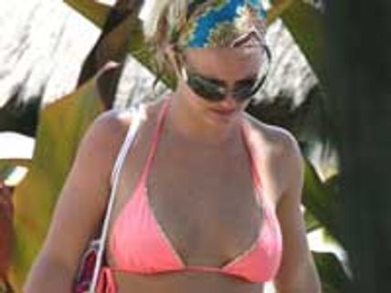 ஏஜென்ட்டுடன் பிரிட்னி காதல்!