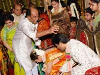 நடிகை ஸ்ரீதேவி திருமணம் முடிந்தது - ரஜினி, கமல் நேரில் வாழ்த்து