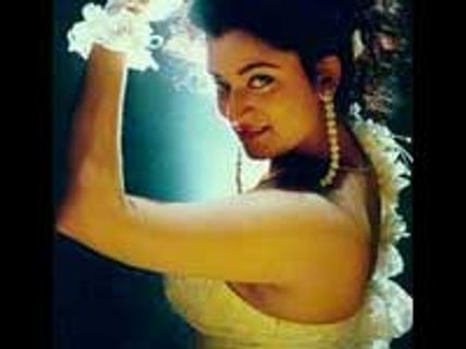 விசாரணைக்கே வராததால் மோகினி தொடர்ந்த விவாகரத்து மனு தள்ளுபடி