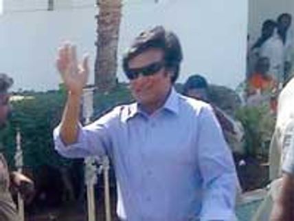 எந்திரனில் நடிக்கும் சூப்பர் ஜிப்ஸி!