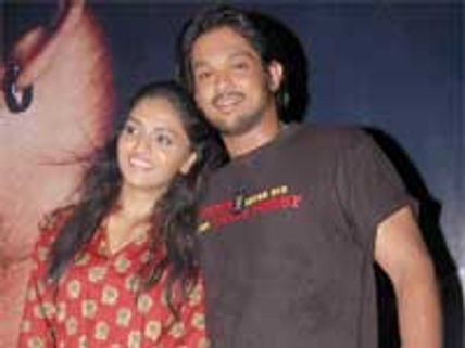 'சுனேனா'.. வற்புறுத்துகிறேனா?-நகுலன்