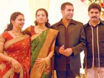 கணவர் சொன்னால் தமி்ழ் படம்-கோபிகா!