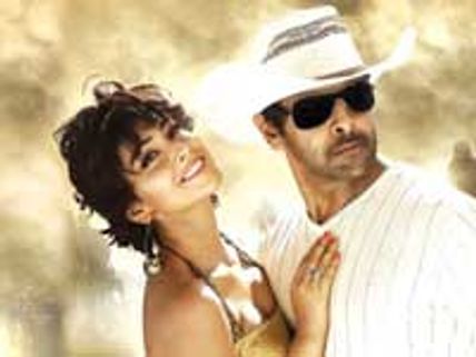 ஆகஸ்ட் 15-ல் கந்தசாமிக்கும் 'சுதந்திரம்'!