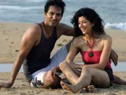 ஃபேண்டம் கேமராவில் படமாகும் 'எதிர்மறை'!