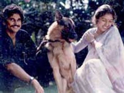 ஹோட்டல் துவங்கிய சுரேஷ் மேனன்!